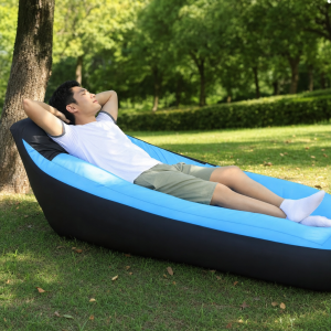 Canapé gonflable portable bleu avec oreiller